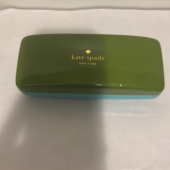 Kate Spade 52mm (135mm total) black polarized rectangular sunglasses. - Picture 6 of 8